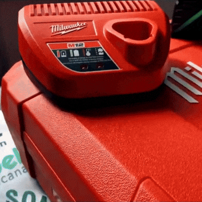 Tarjeta Magnética de Objetivo Láser Milwaukee 48‑35‑1111 – Precisión de Blanco para Láseres