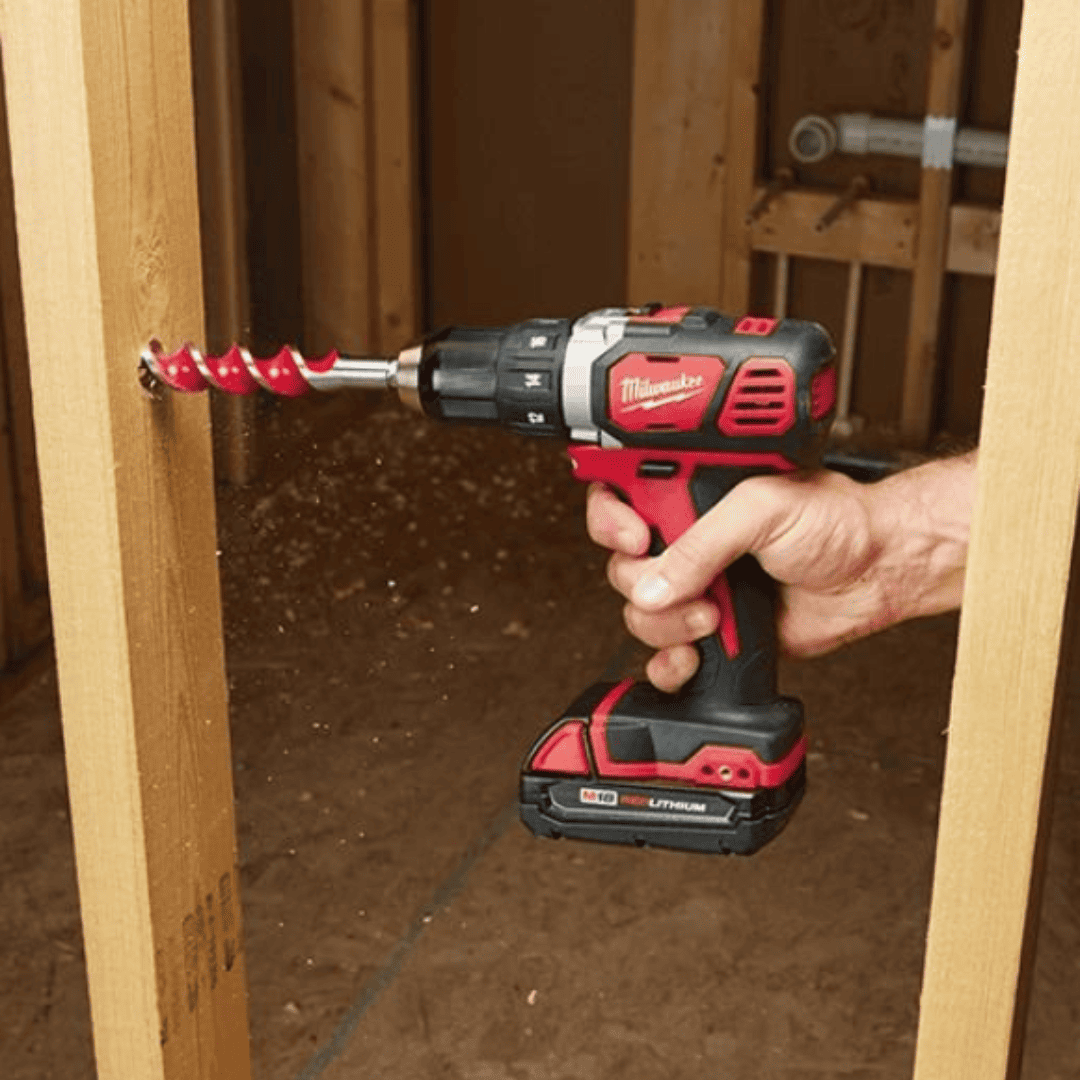 TALADRO ATORNILLADOR MILWAUKEE M18 2606-20 - COD:100692