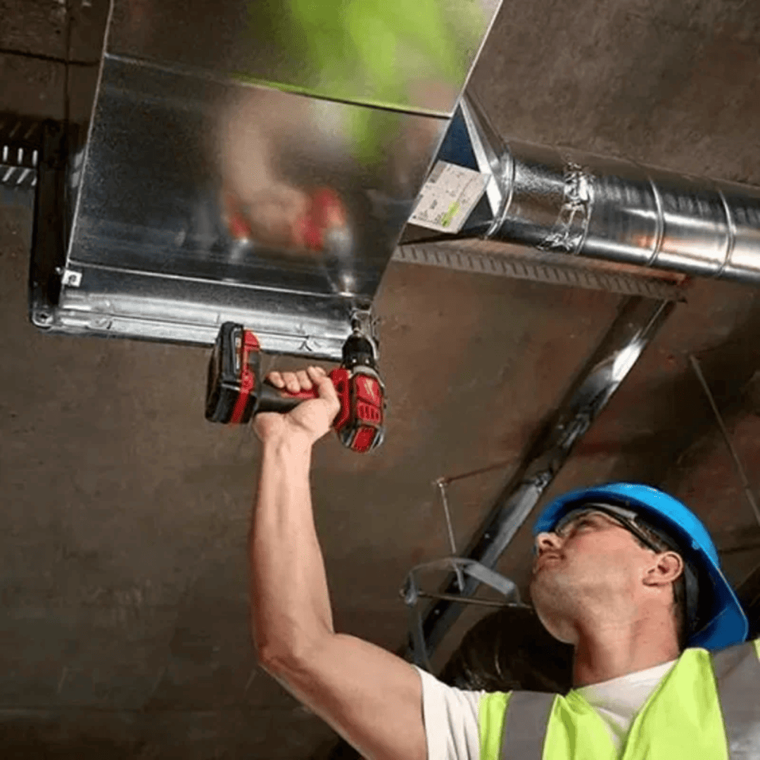 Taladro/Destornillador Compacto M18™ 2606-20 1/2” – Máxima Potencia en Espacios Reducidos