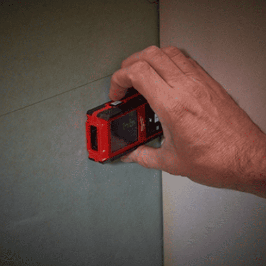 Distanciómetro Láser Milwaukee 45M – Modelo 48-22-9802