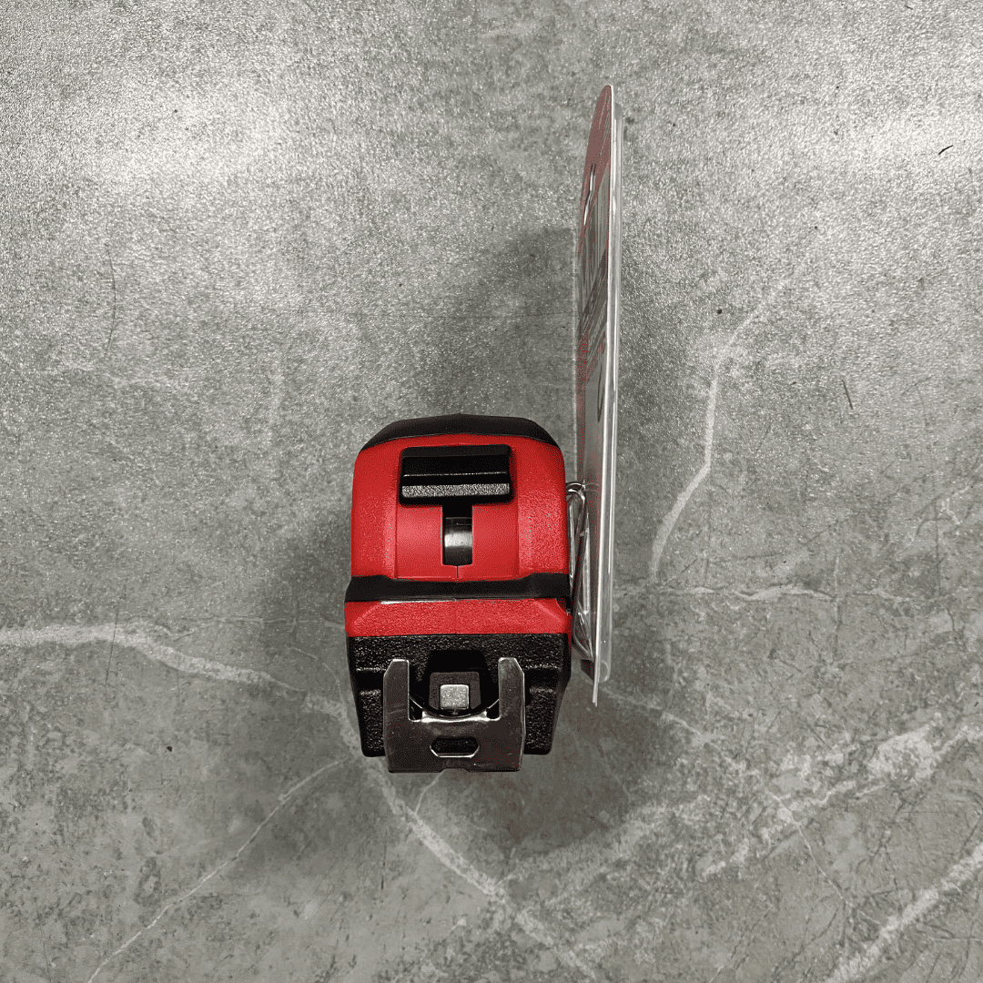 Cinta Métrica Magnética Milwaukee 8 m – Precisión Industrial y Diseño Ergonómico