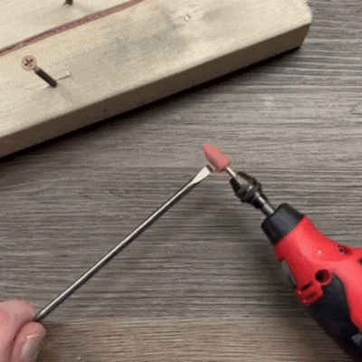 Mototool Inalámbrico Milwaukee M12™ 2460-20 – Potencia Profesional en Tamaño Compacto