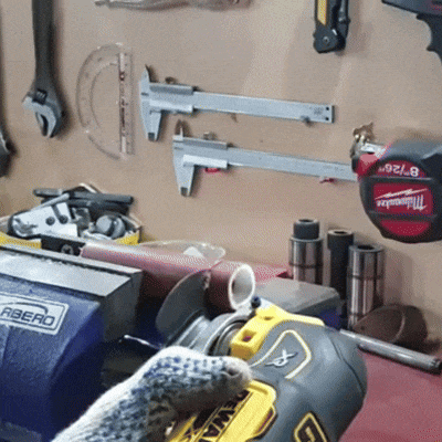 Herramienta Multiuso Oscilante Dewalt DCS356B XR 20V – Precisión y Versatilidad en Cada Corte