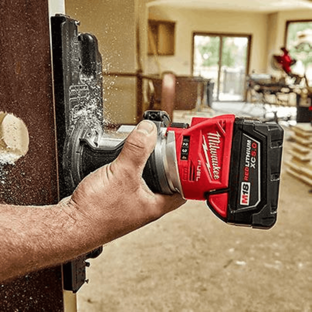 Router Compacto Inalámbrico M18 FUEL™ Milwaukee 2723-20 – Potencia de Cable en Formato Portátil