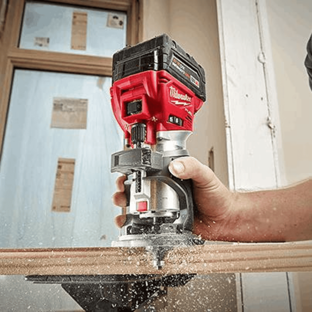 Router Compacto Inalámbrico M18 FUEL™ Milwaukee 2723-20 – Potencia de Cable en Formato Portátil