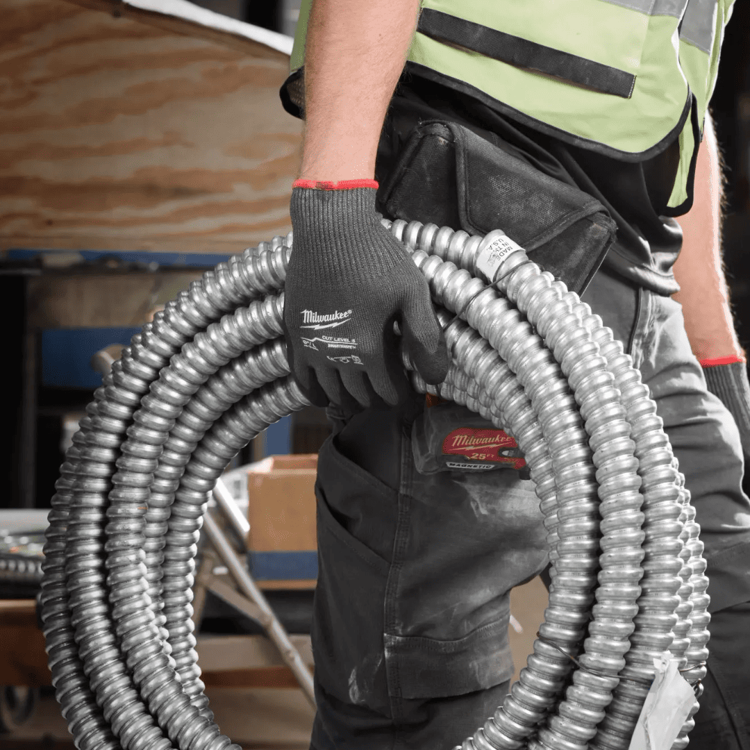 Guantes Anti-Cortes Nivel 5 bañados en Nitrilo M – MILWAUKEE 48-73-8651