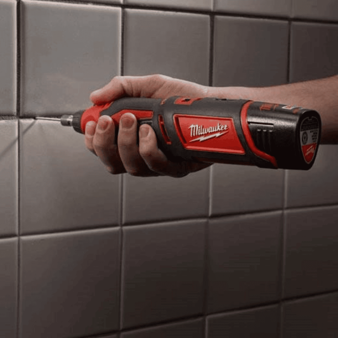 Mototool Inalámbrico Milwaukee M12™ 2460-20 – Potencia Profesional en Tamaño Compacto