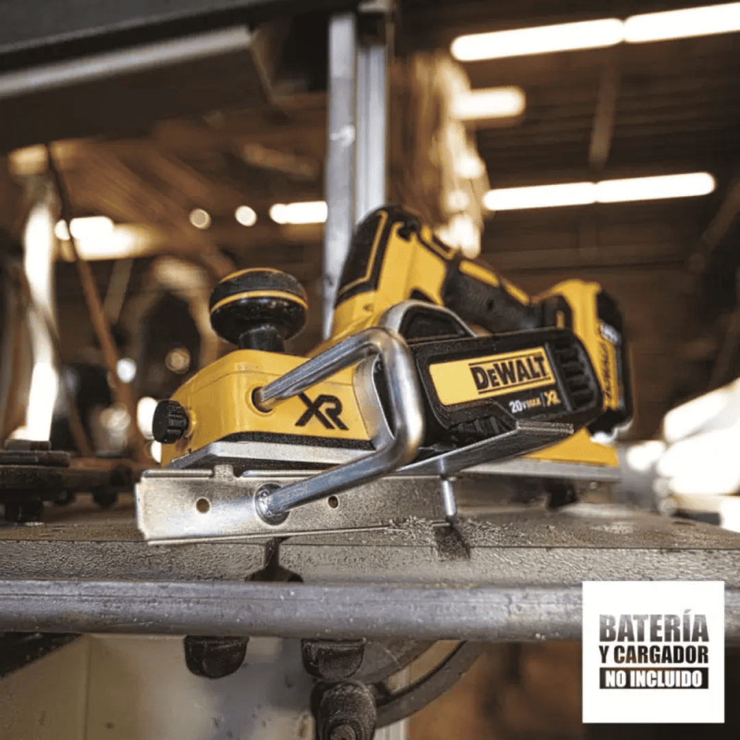 CEPILLO INALÁMBRICO XR DEWALT DCP580B - COD:100730