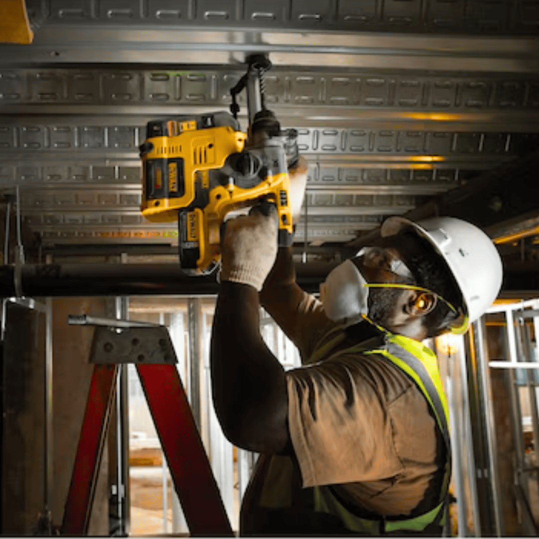 DEWALT DCH273P2DHO 20V MAX XR® L-Shape 1" SDS Plus Rotomartillo  Kit con Extractor de Polvo Integrado – Potencia, Seguridad y Limpieza en un Solo Equipo*