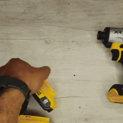 BATERÍA ION LITIO 20V 2.0AH DEWALT DCB203 - COD:100644
