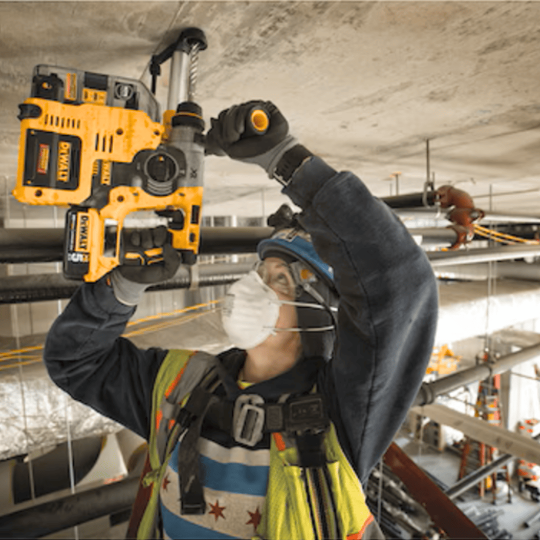 DEWALT DCH273P2DHO 20V MAX XR® L-Shape 1" SDS Plus Rotomartillo  Kit con Extractor de Polvo Integrado – Potencia, Seguridad y Limpieza en un Solo Equipo*