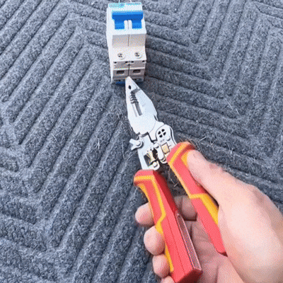 Alicate Dieléctrico 9 en 1 Multifuncional – Precisión y Seguridad para Electricistas